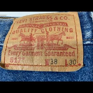 Levi’s 517 38x29 hemmed boot cut jeans 1702